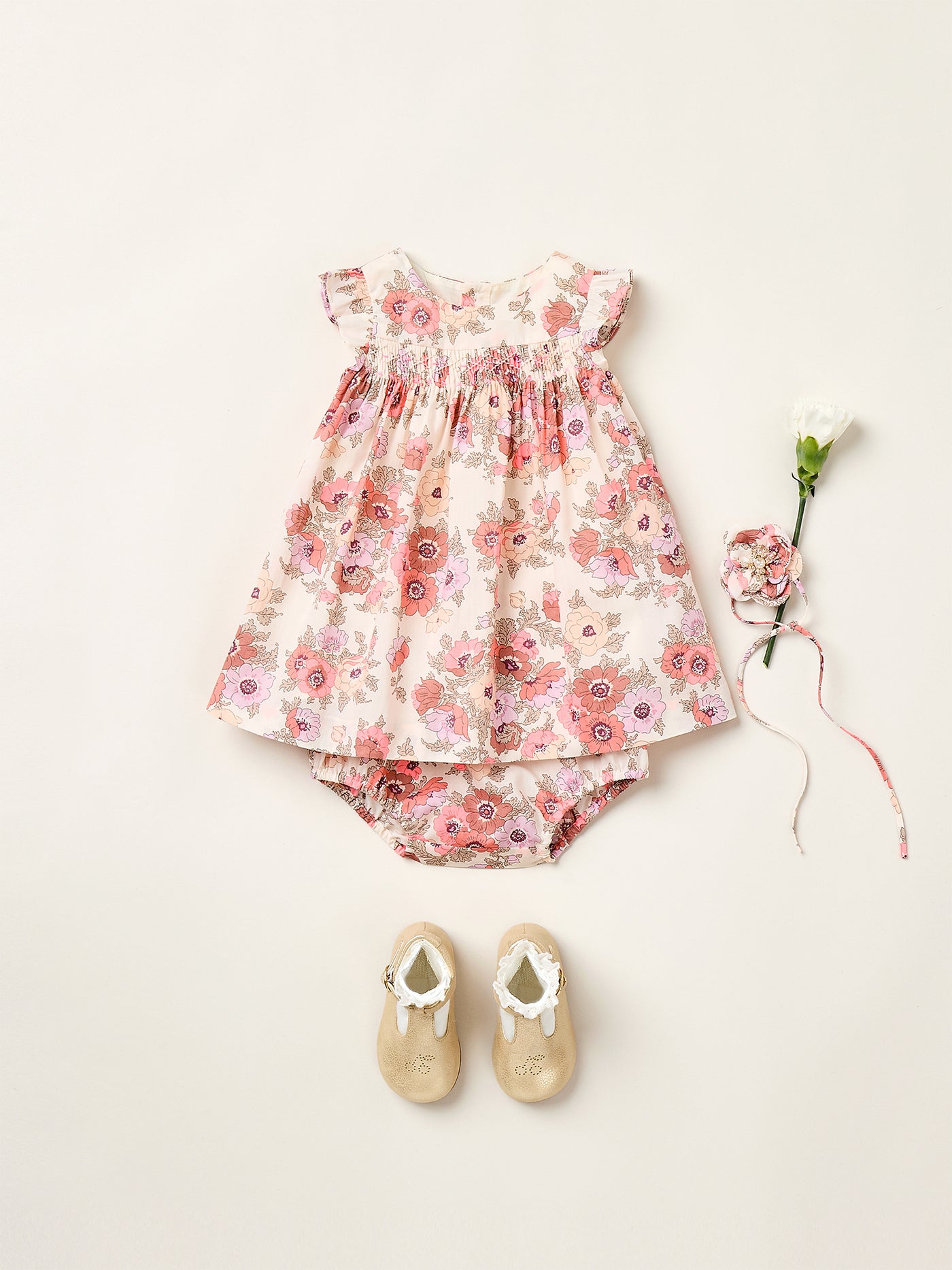 Clothibis Kleid mit Smock aus Liberty-Stoffen